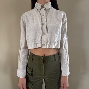Wilfred Light Gray Textured crop shirt